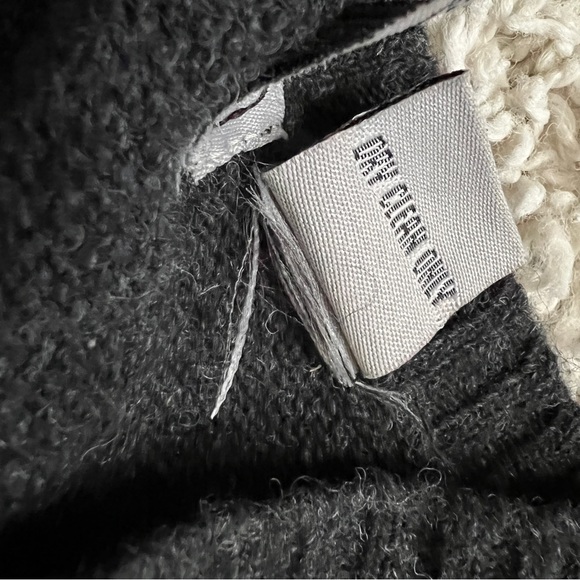 Vintage Evolution Wool V Neck Argyle Sweater - Picture 10 of 13